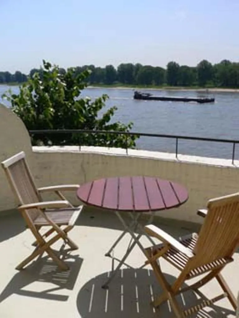 Schnellenburg Hotel Dusseldorf