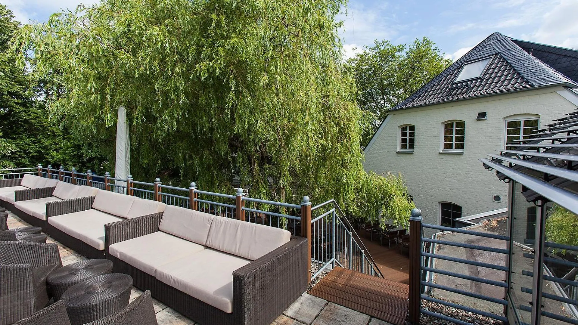 Schnellenburg Hotel Dusseldorf