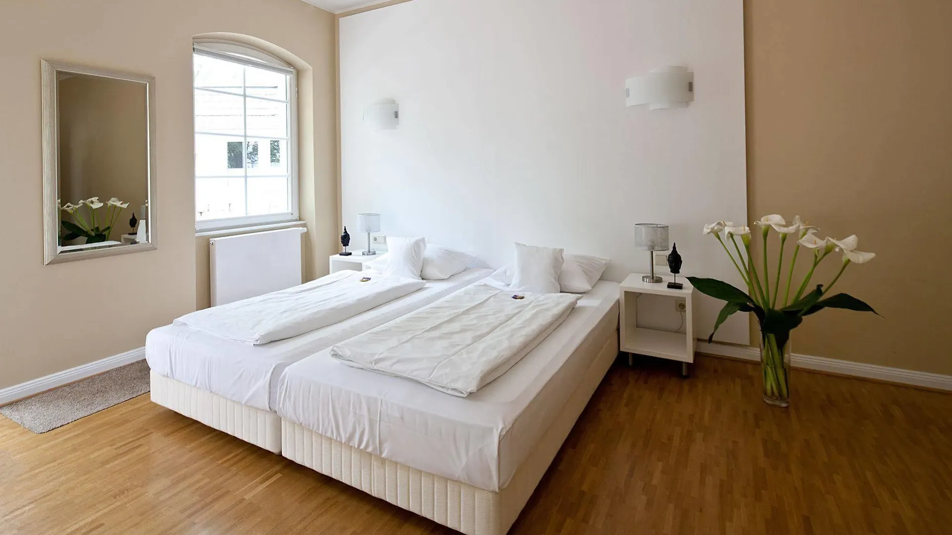 Schnellenburg Hotel Dusseldorf